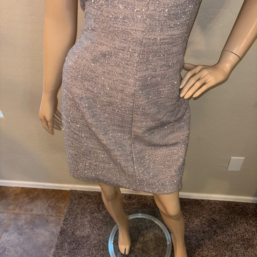 Eliza J Dress Size 8 Champagne Glitter Cold Shoulder Sheath Cocktail Party - Picture 5 of 17